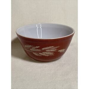 Vintage Pyrex 402 Autumn Harvest Wheat Pattern Nesting Mixing Bowl 1.5 Qt. USA